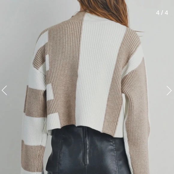 sweater - Picture 3 of 3